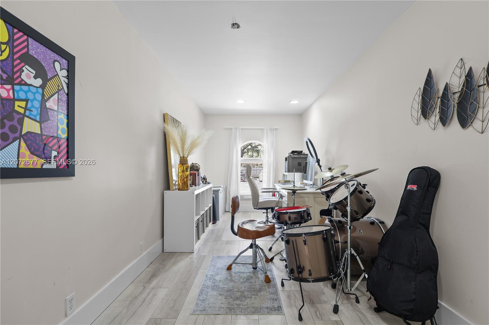 4991 NW 54th St
