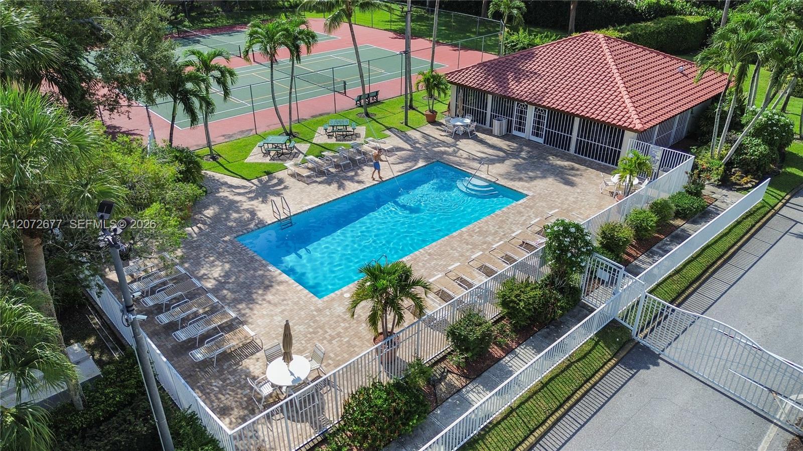 4991 NW 54th St