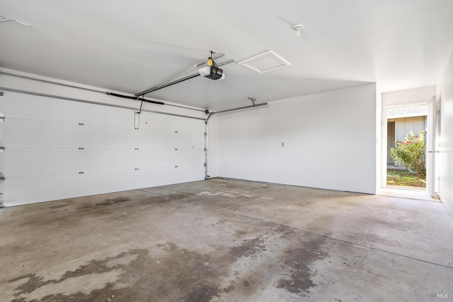 237 Mountain Vista Ln