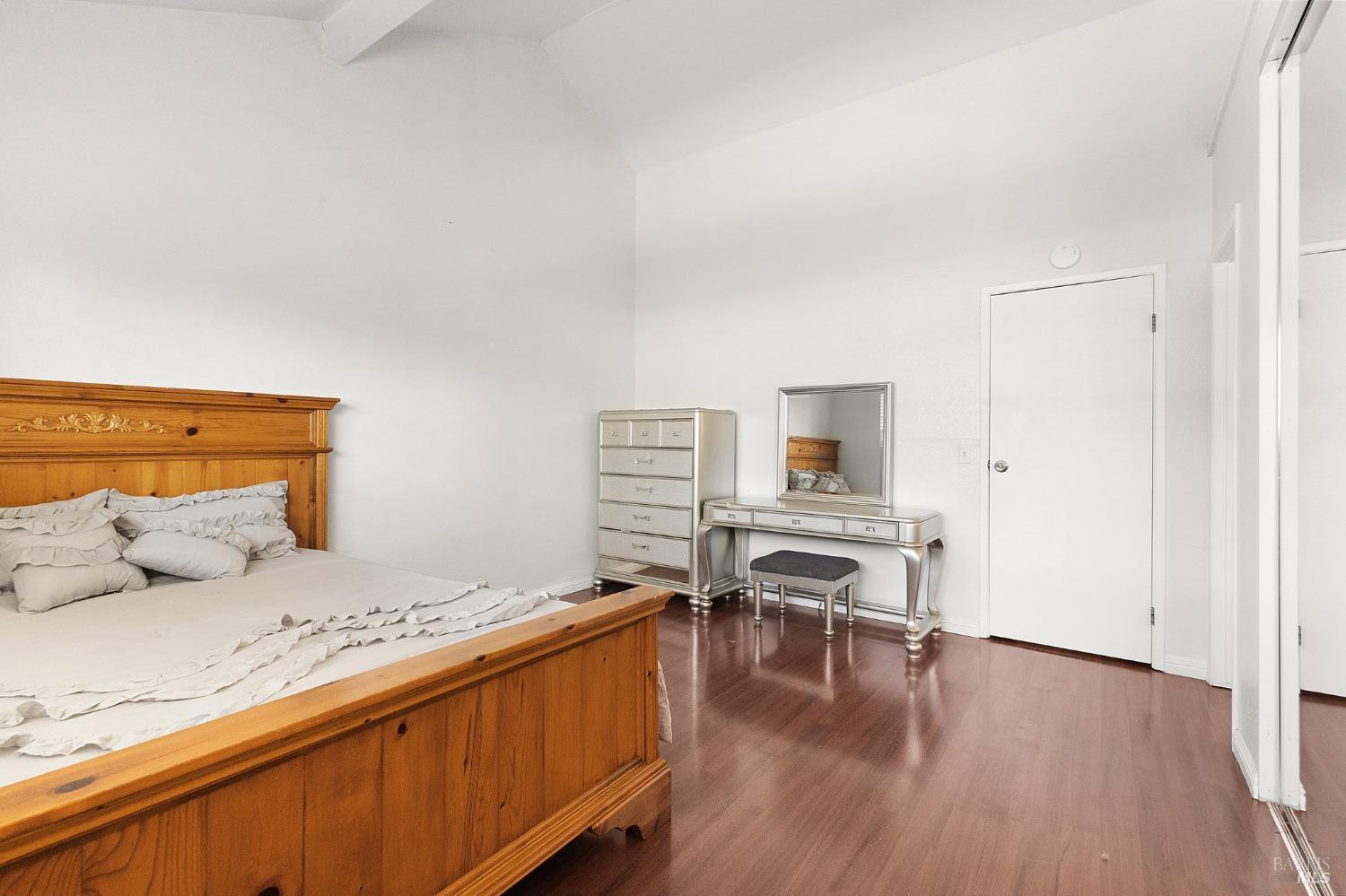 1066 Civic Center Dr