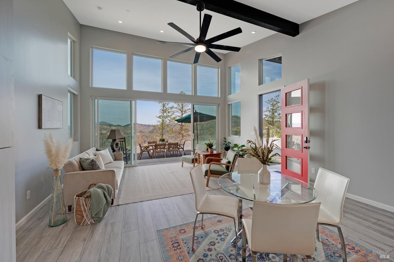 1946 Los Alamos Rd