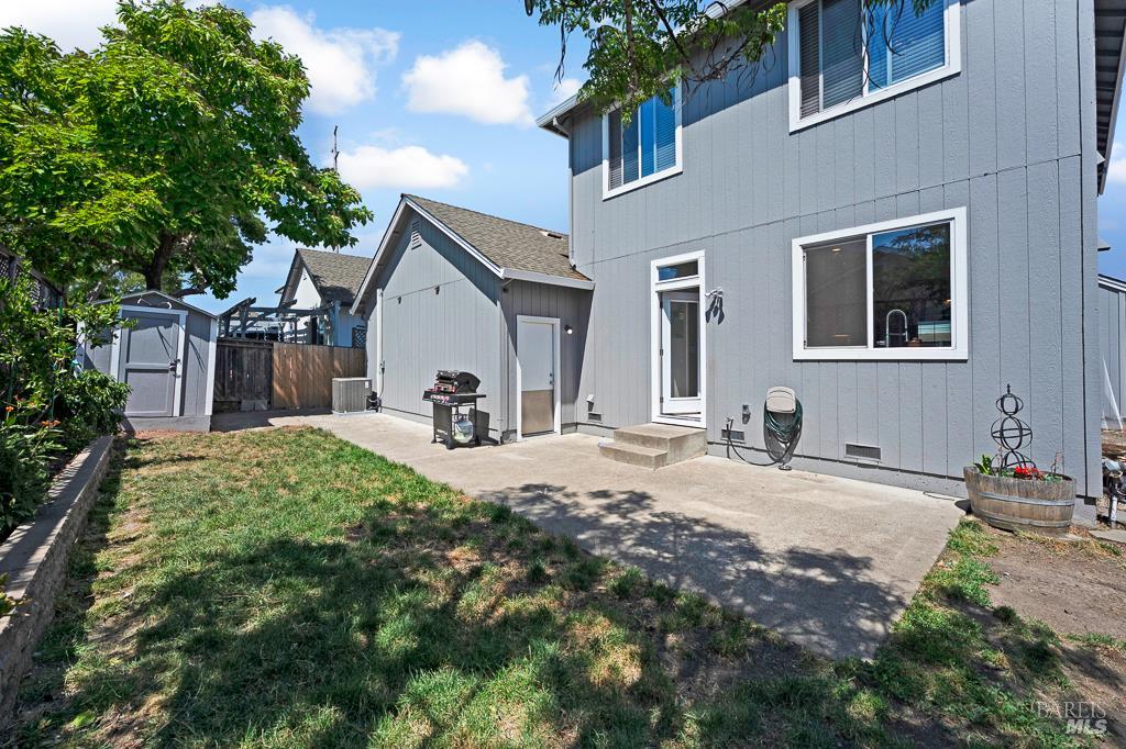 8609 Windsor Park Cir