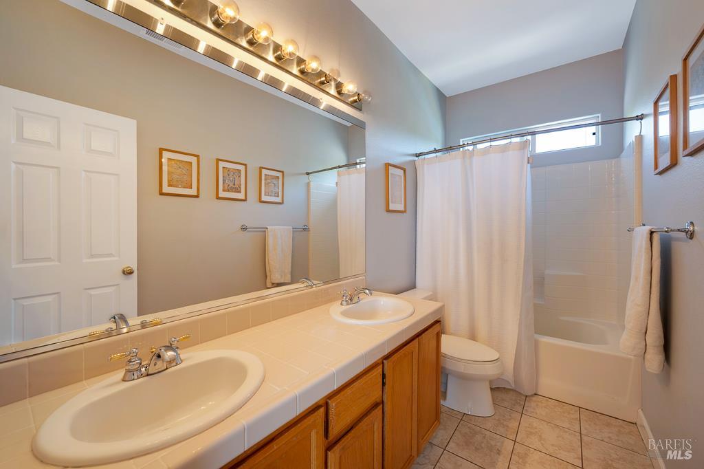 8609 Windsor Park Cir