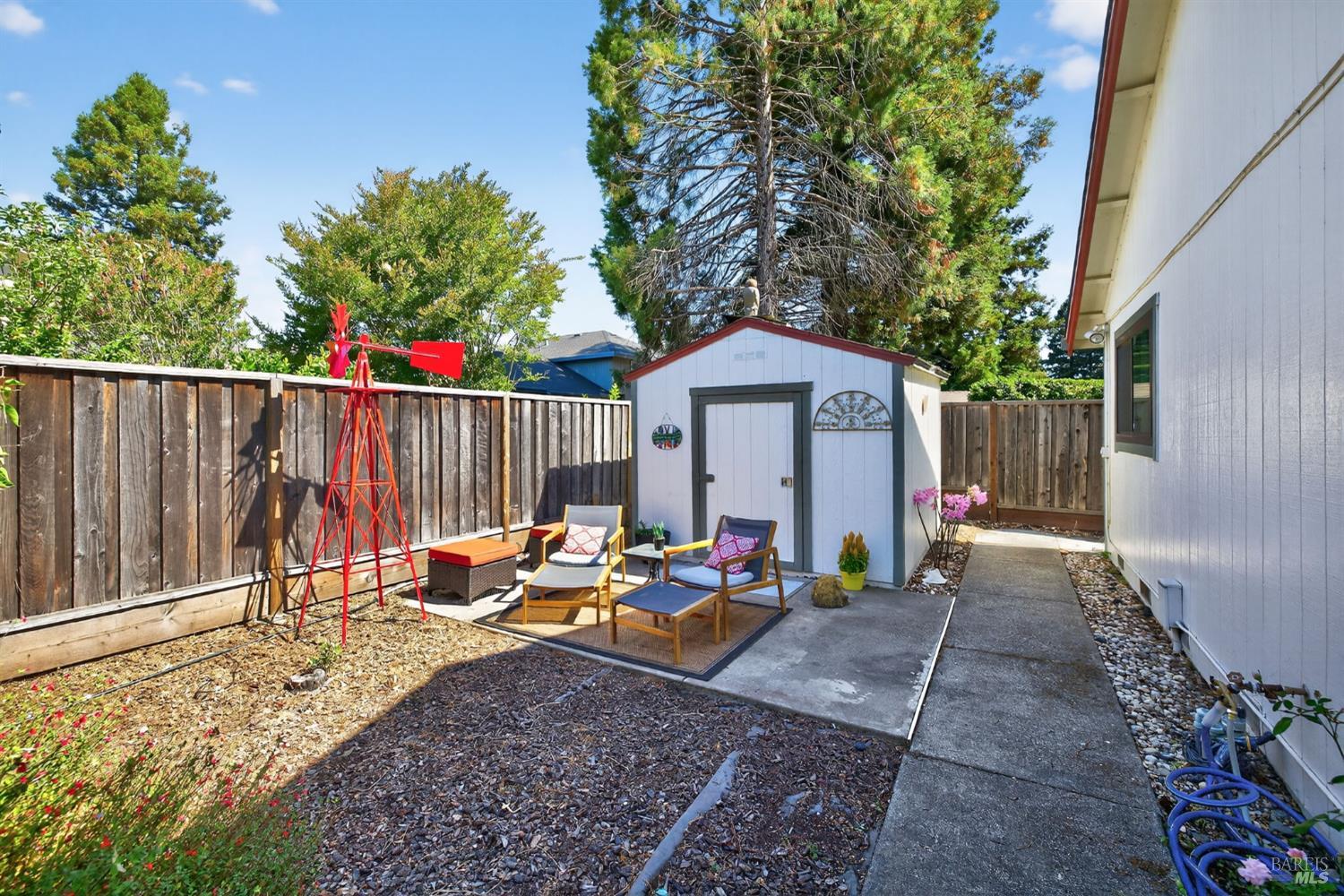 1082 San Francisco Way