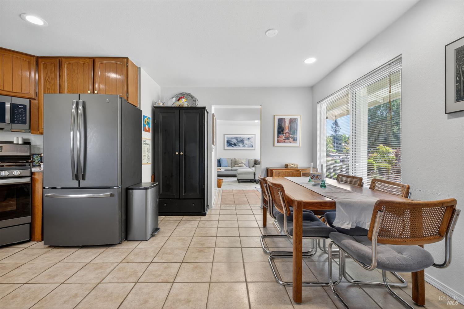 1082 San Francisco Way