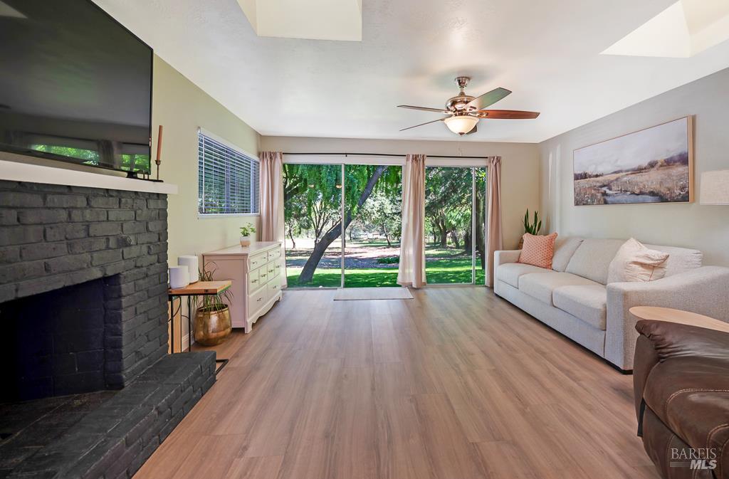 1543 Cunningham Road