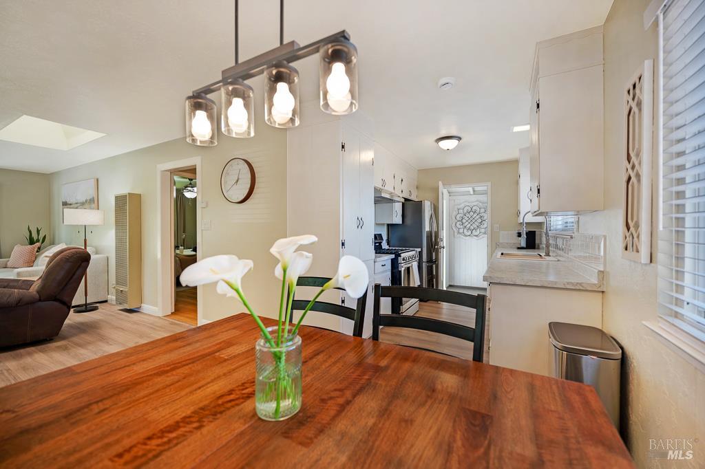 1543 Cunningham Road