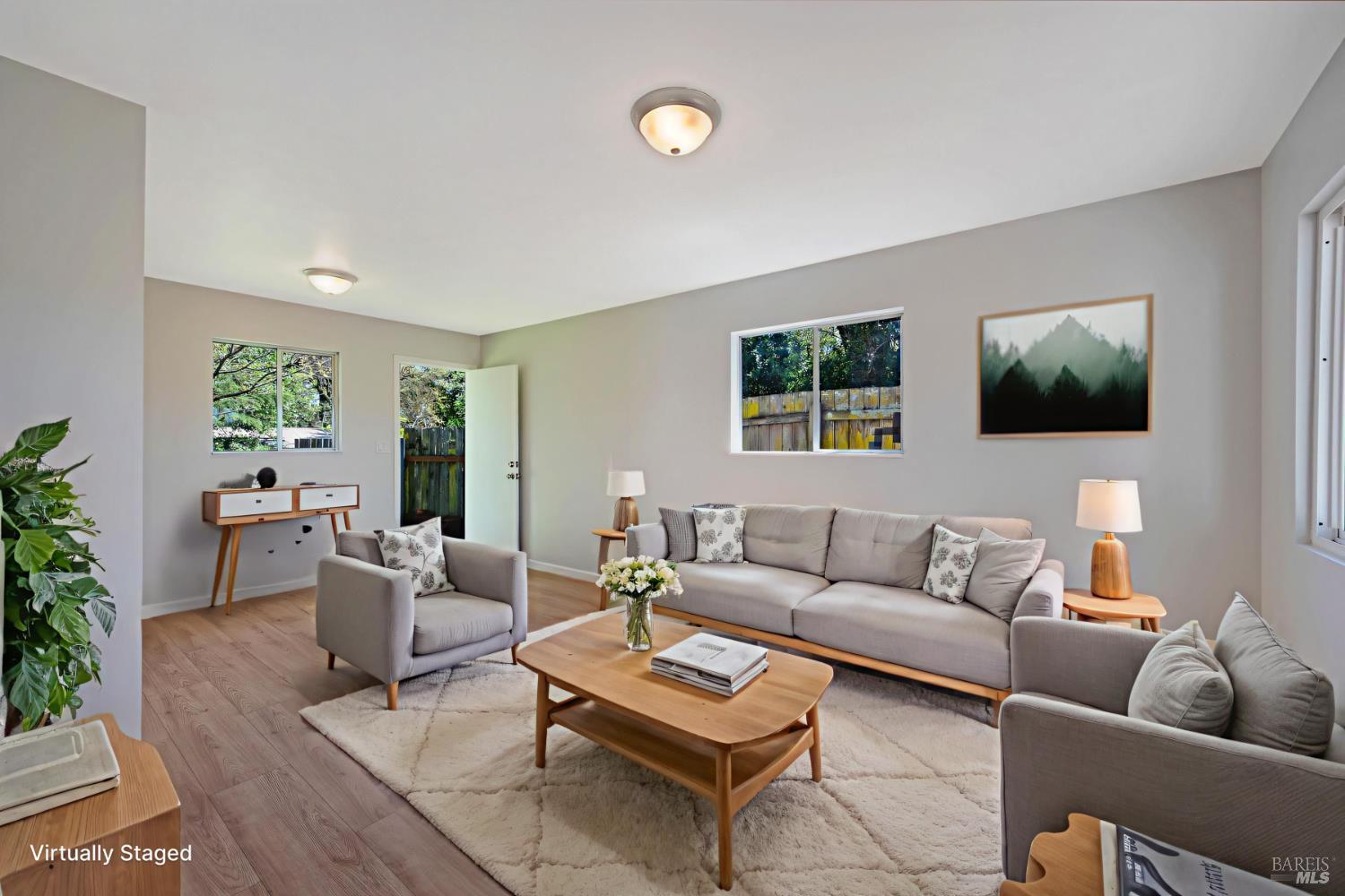 1543 Cunningham Road