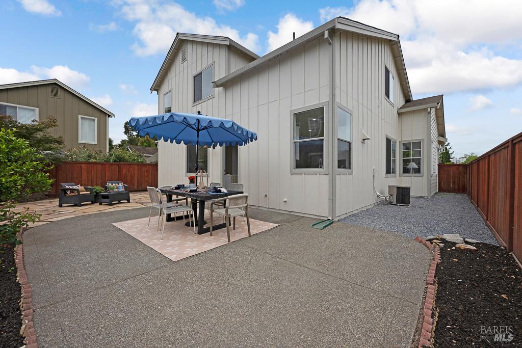 3973 Louis Krohn Drive