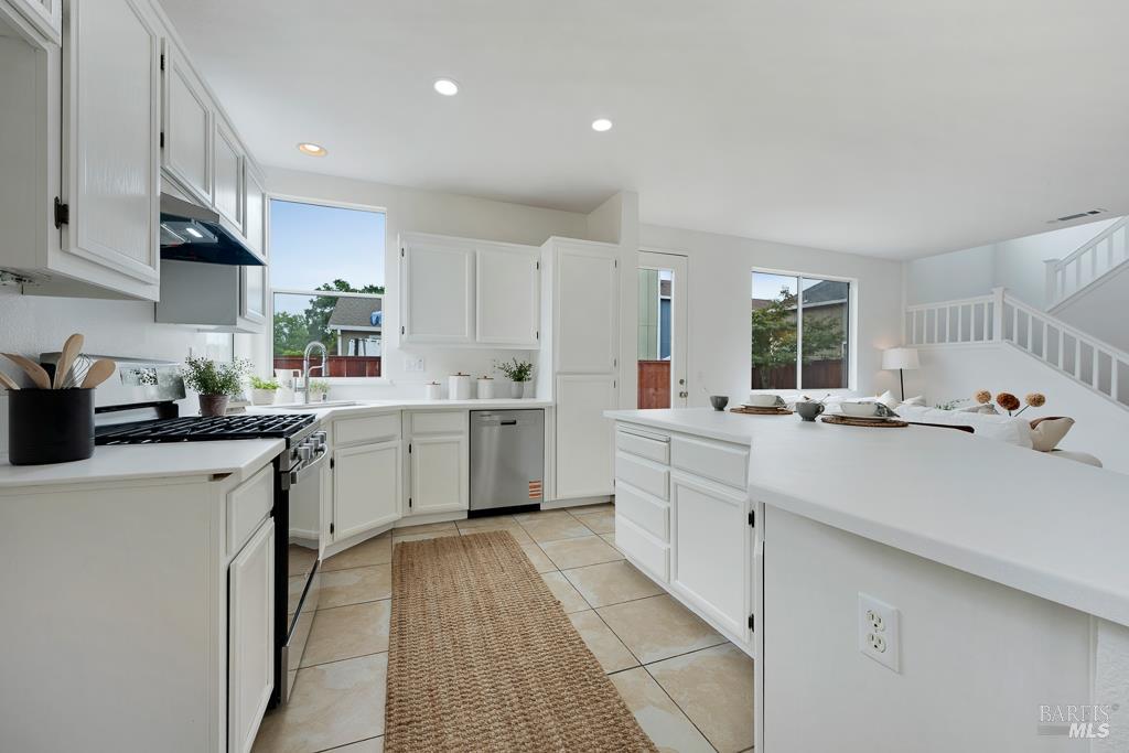 3973 Louis Krohn Drive