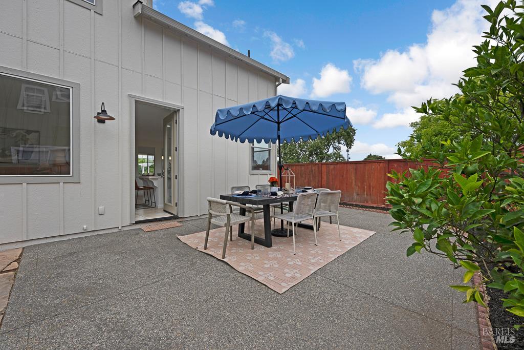 3973 Louis Krohn Drive