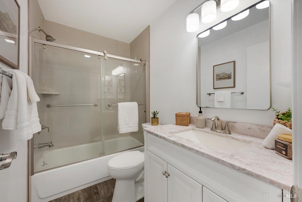 3973 Louis Krohn Drive