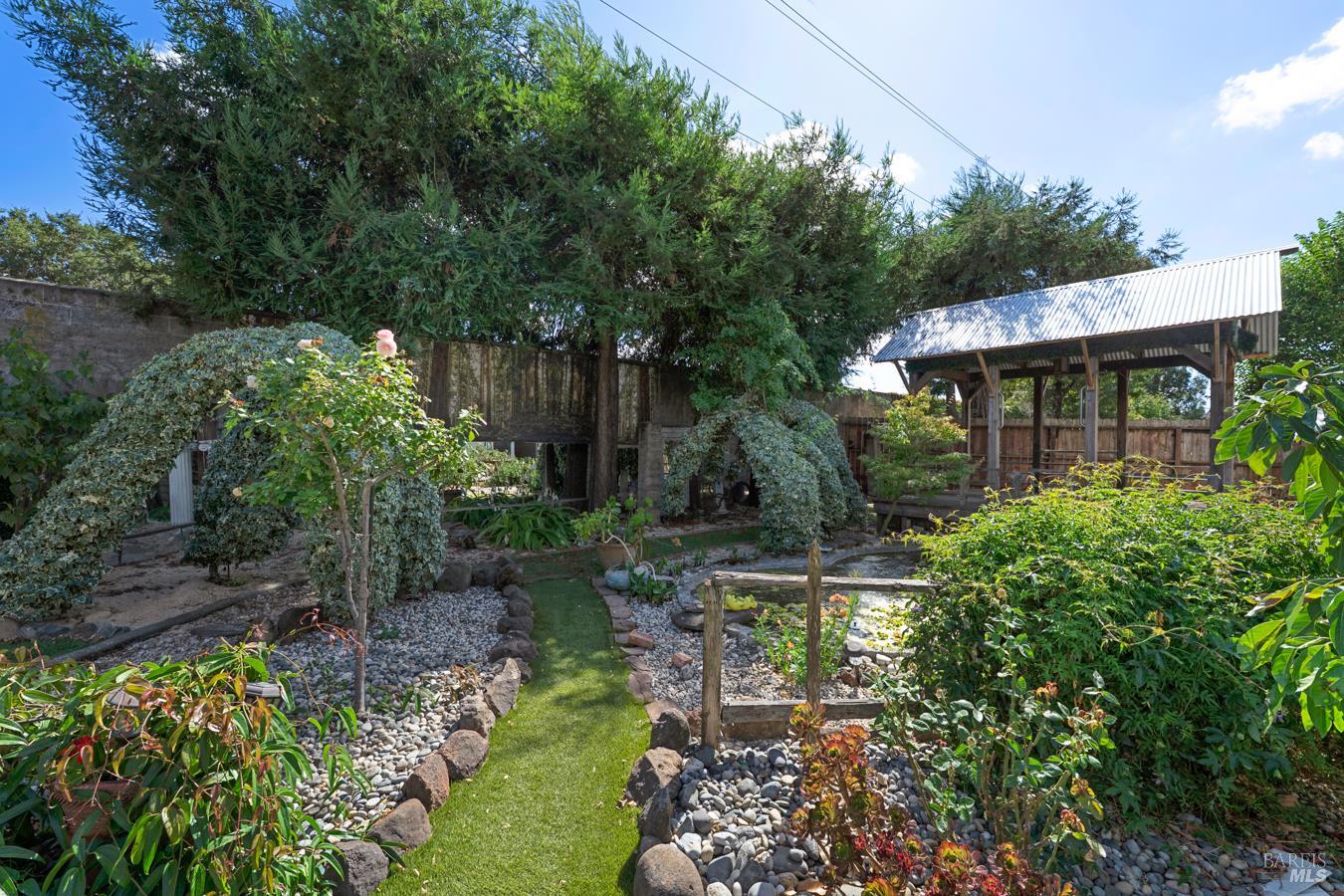 1008 Santa Clara Lane