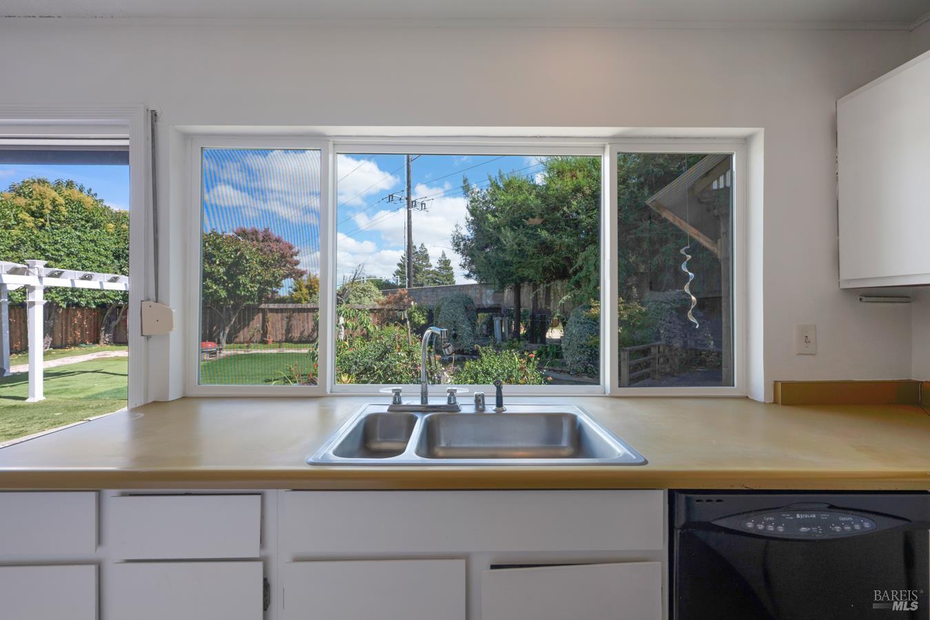 1008 Santa Clara Lane