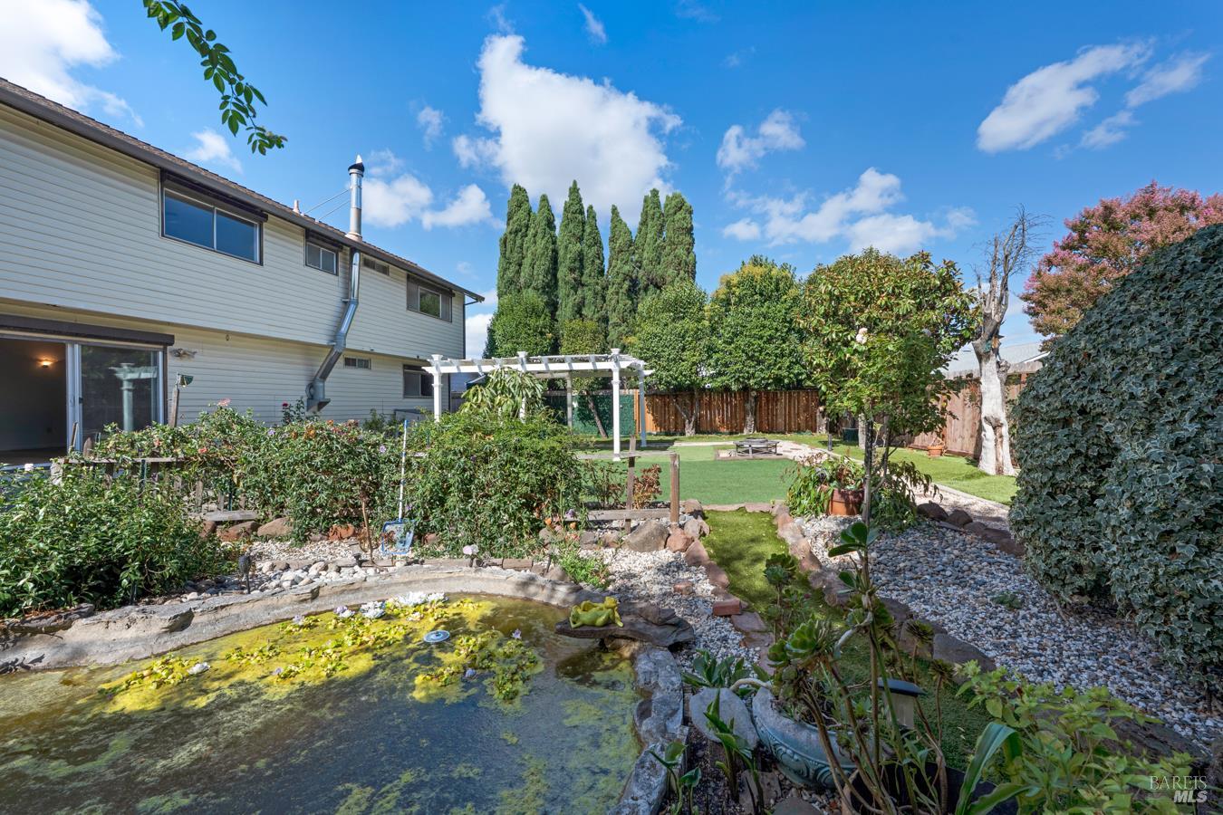 1008 Santa Clara Lane