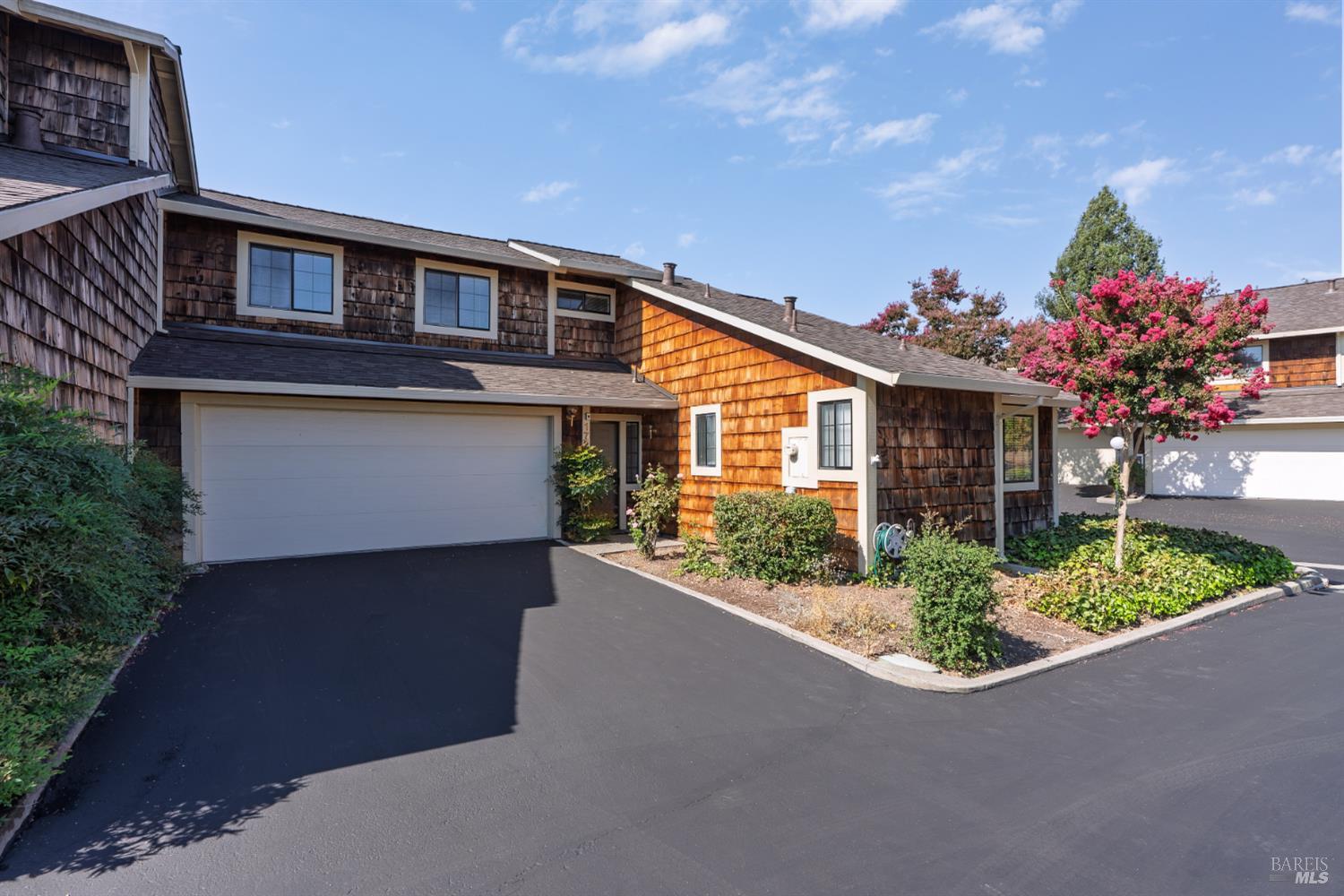 1725 Drake Court