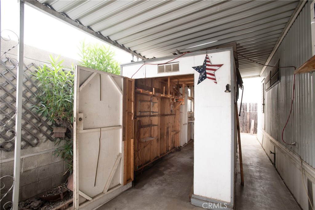 1030 Bradbourne Avenue 44