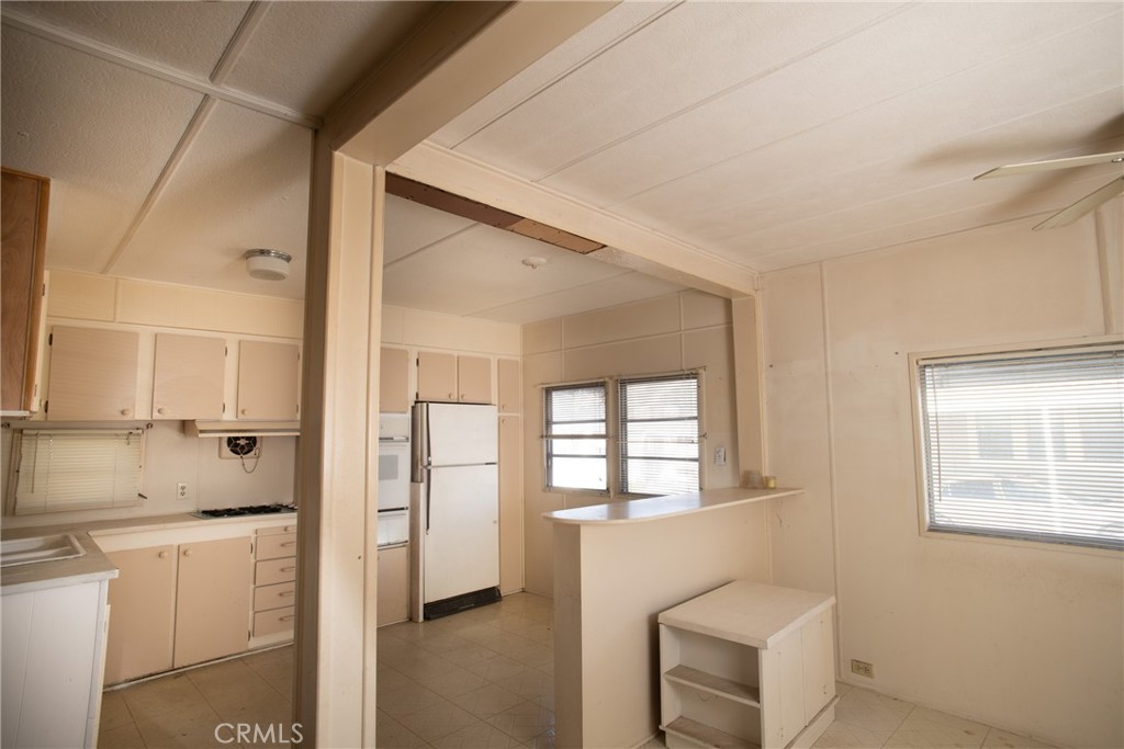 1030 Bradbourne Avenue 44