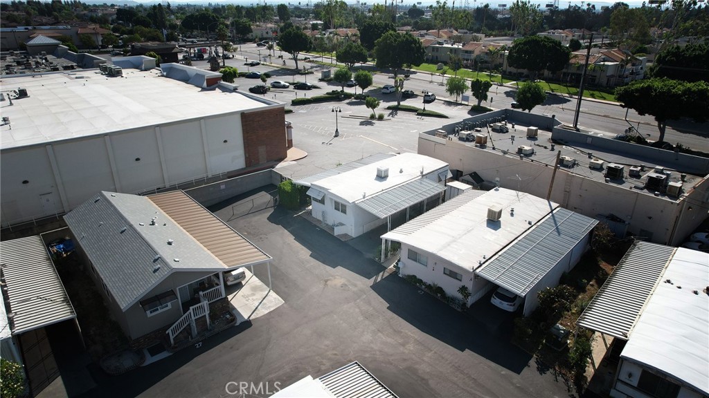 1030 Bradbourne Avenue 44