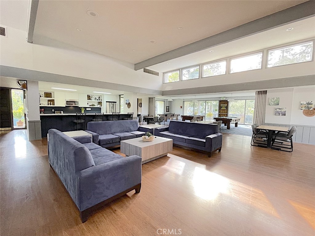 3604 W Estates Lane 201