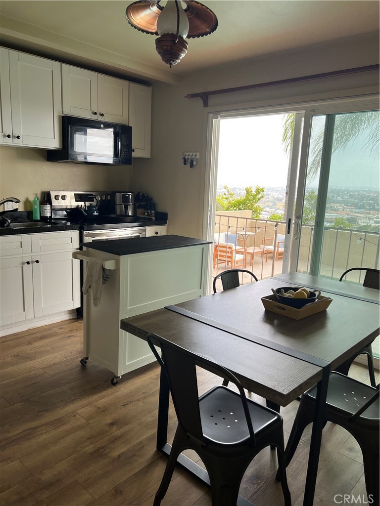 3927 Paseo de las Tortugas