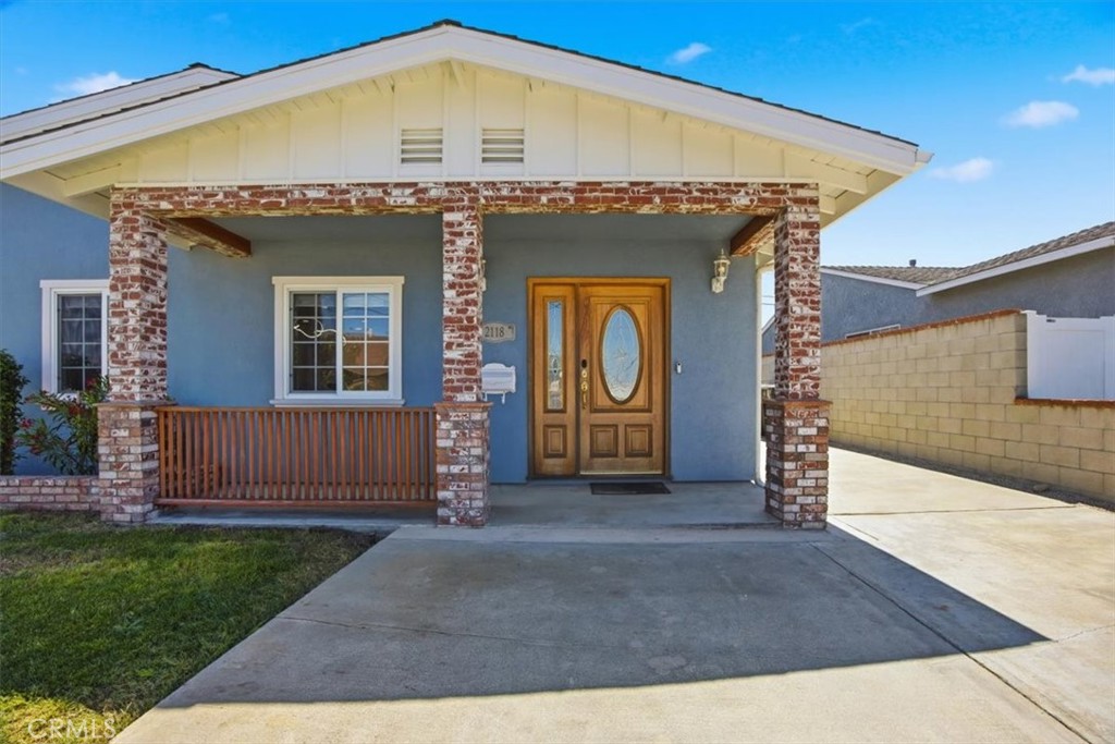 2118 W 177th