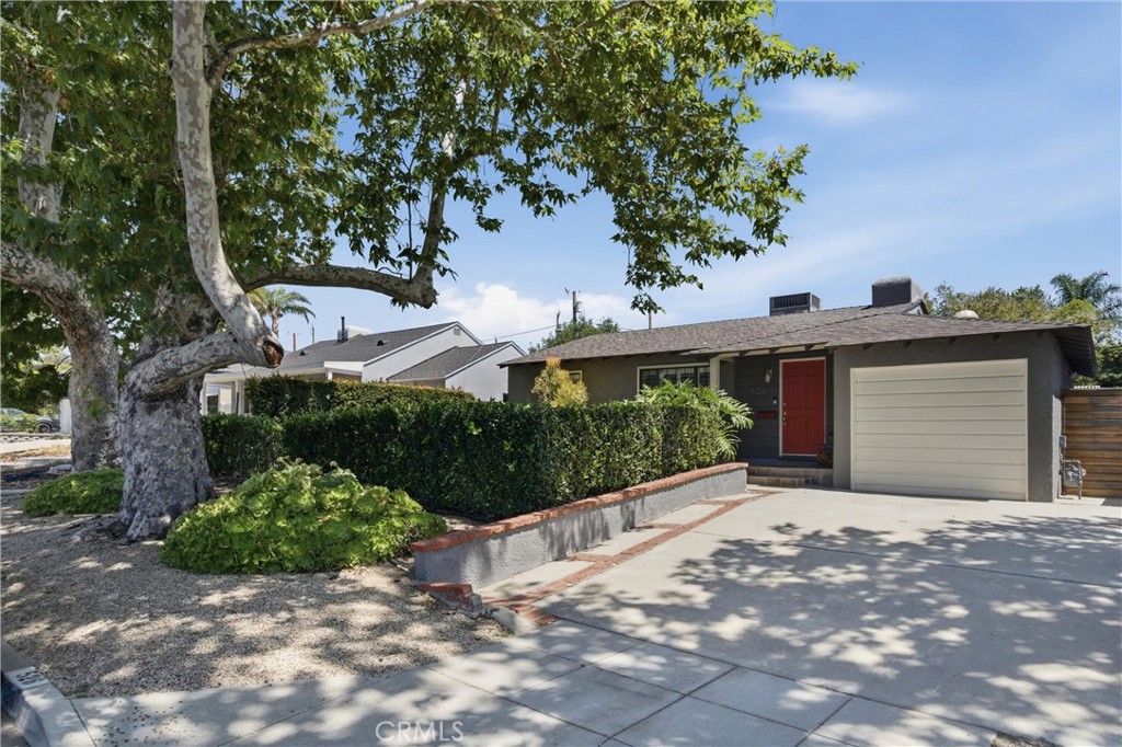 526 N Toluca Park Drive