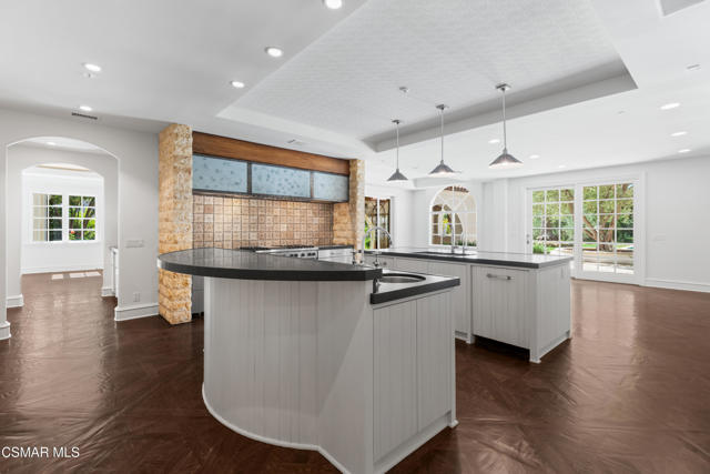 1101 Oak Mirage PL