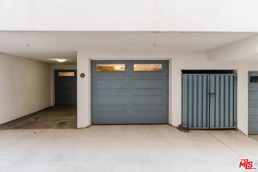 1619 Artesia Blvd Unit: A