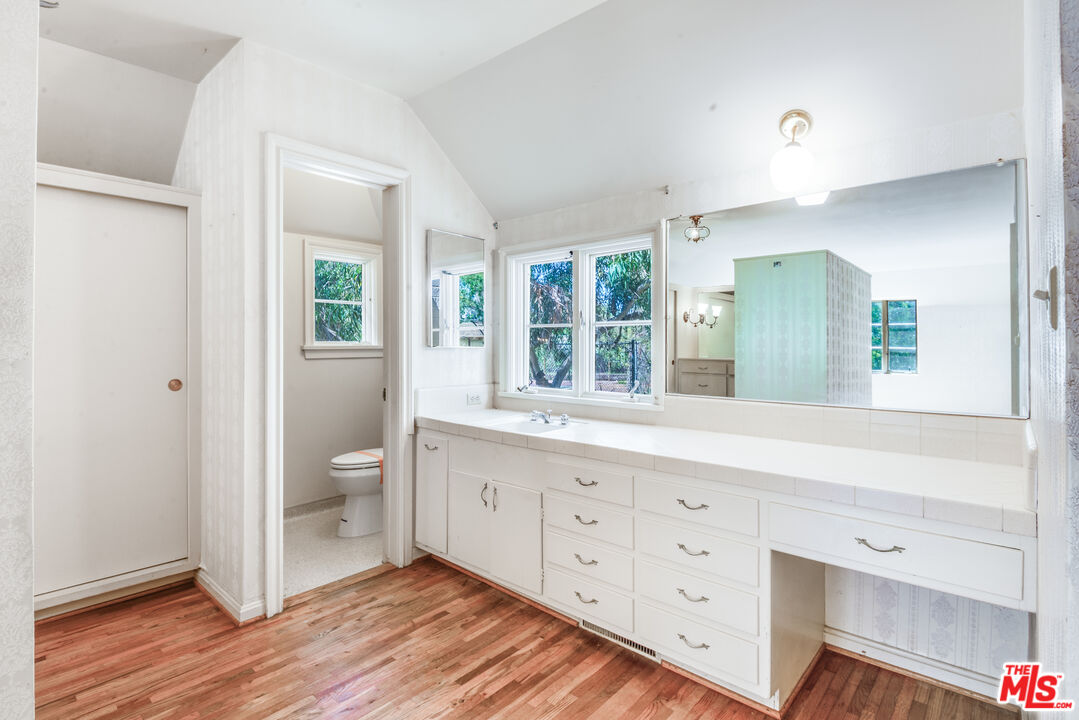 2109 Rosita Pl