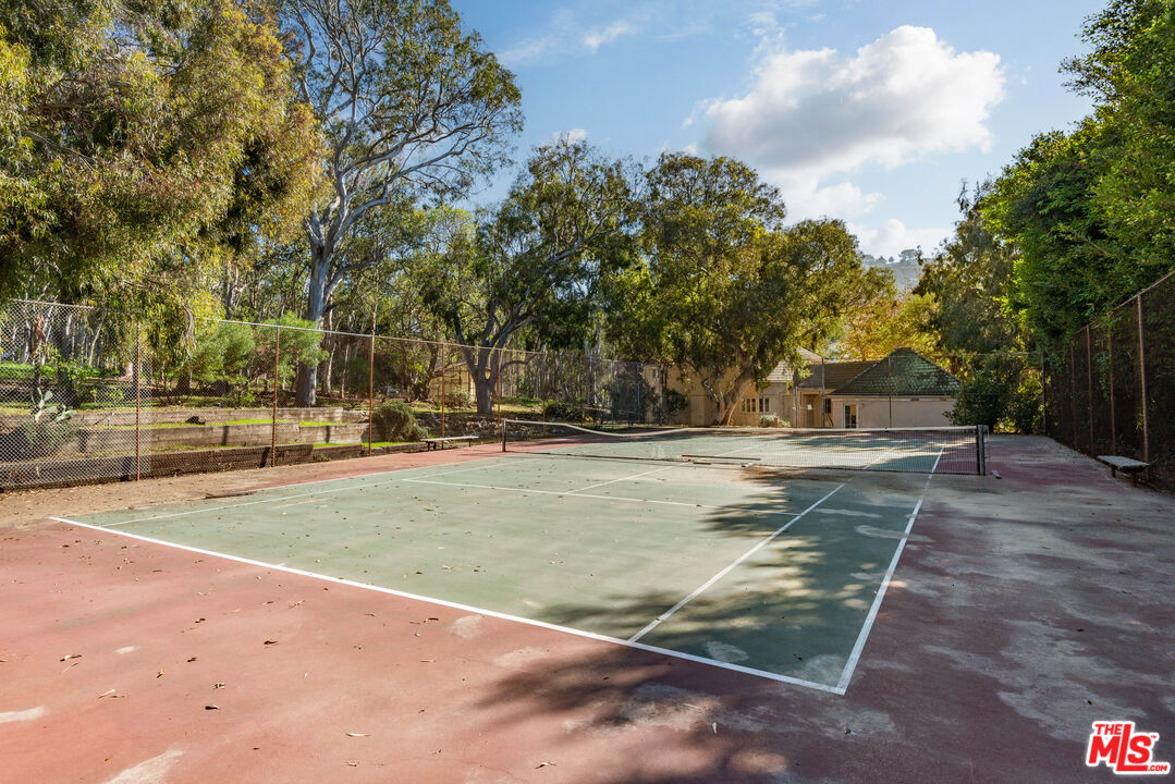 2109 Rosita Pl