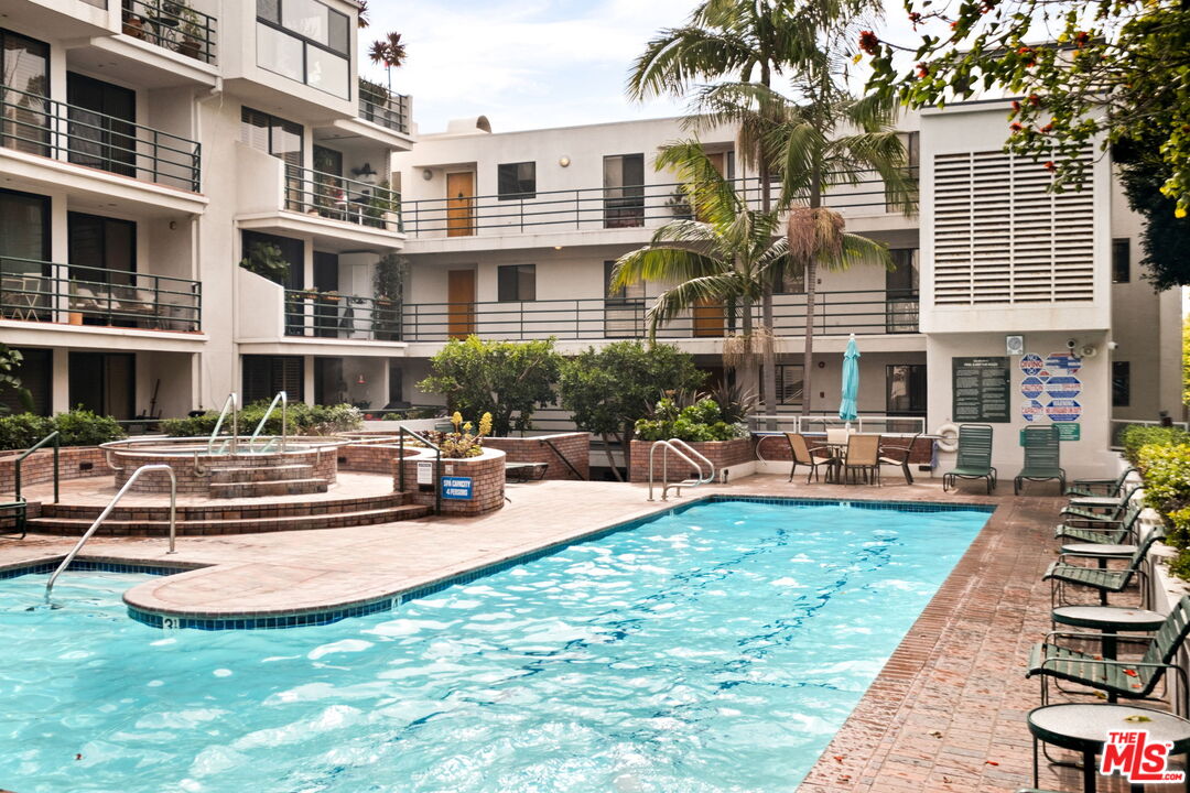 2940 Neilson Way Unit: 103