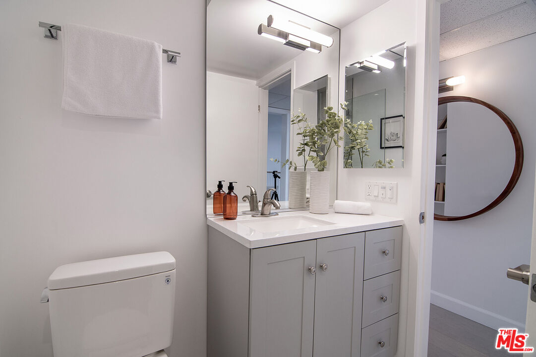 843 4th St Unit: 103
