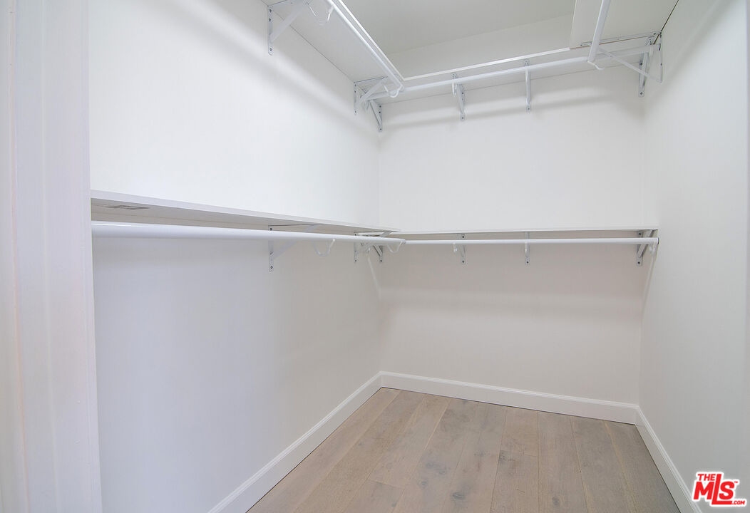 843 4th St Unit: 103