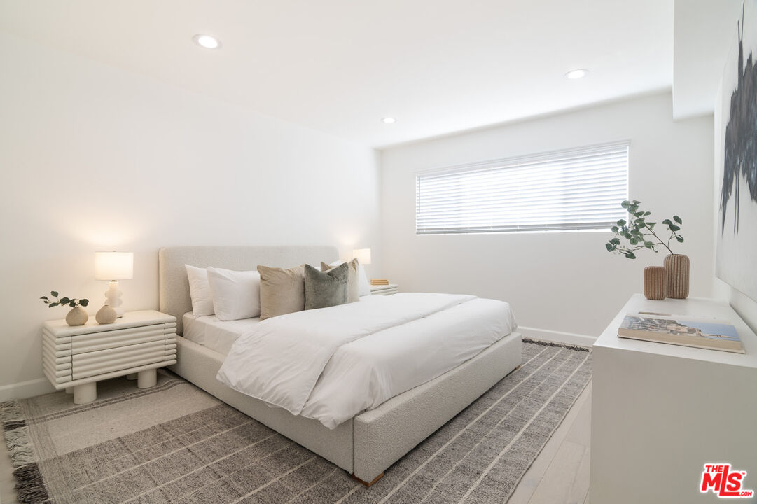 843 4th St Unit: 103