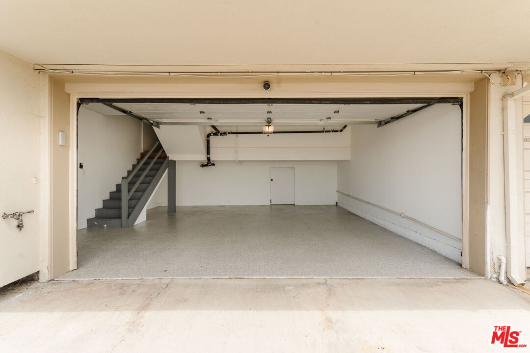 13210 Fiji Way Unit: M