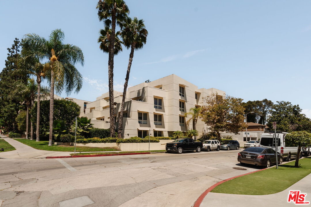 11099 Ophir Dr Unit: 202