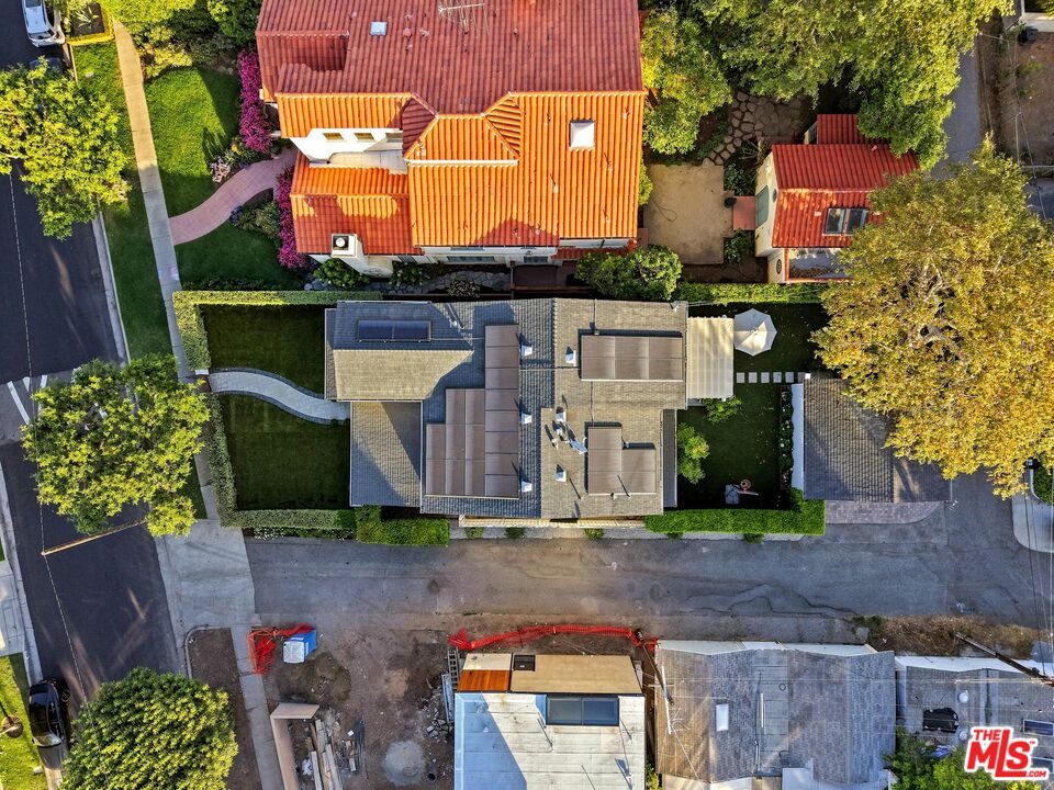961 S Gretna Green Way