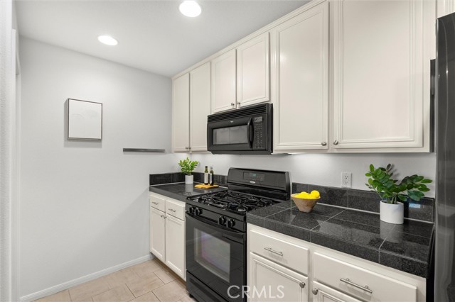 12963 Runway Unit: 416