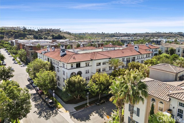 12963 Runway Unit: 416