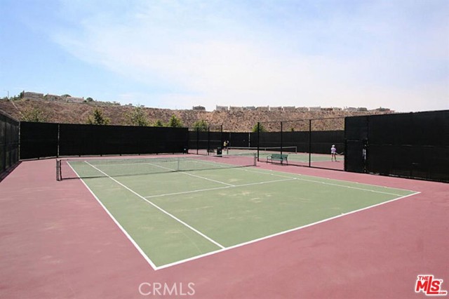 12963 Runway Unit: 416