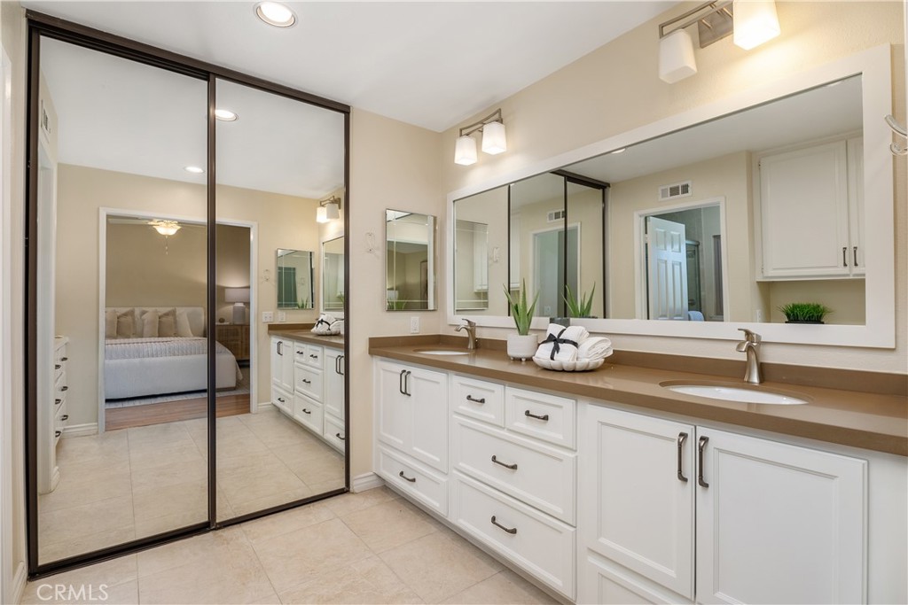 25665 Fishermans Drive 204