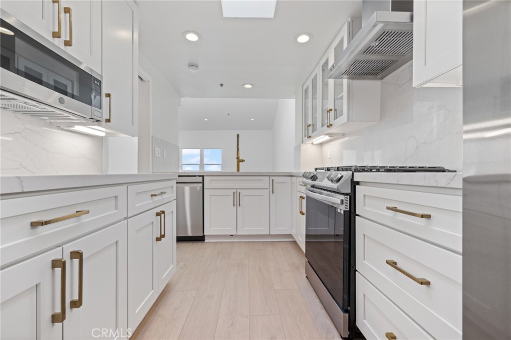 260 Cagney Lane 312