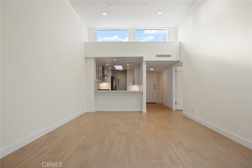 260 Cagney Lane 312