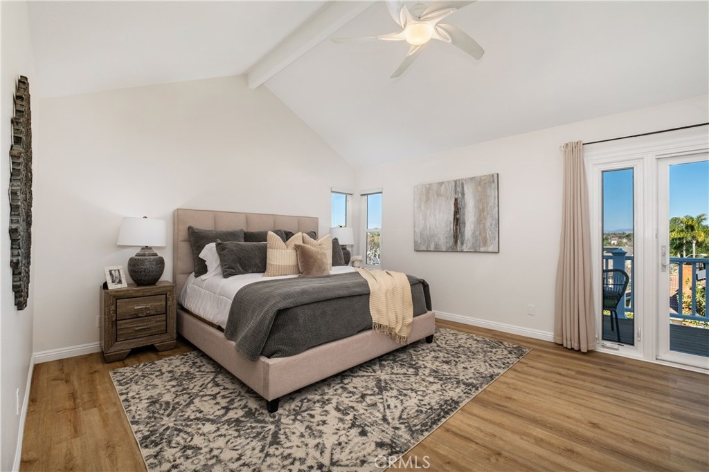 25631 Cresta Loma