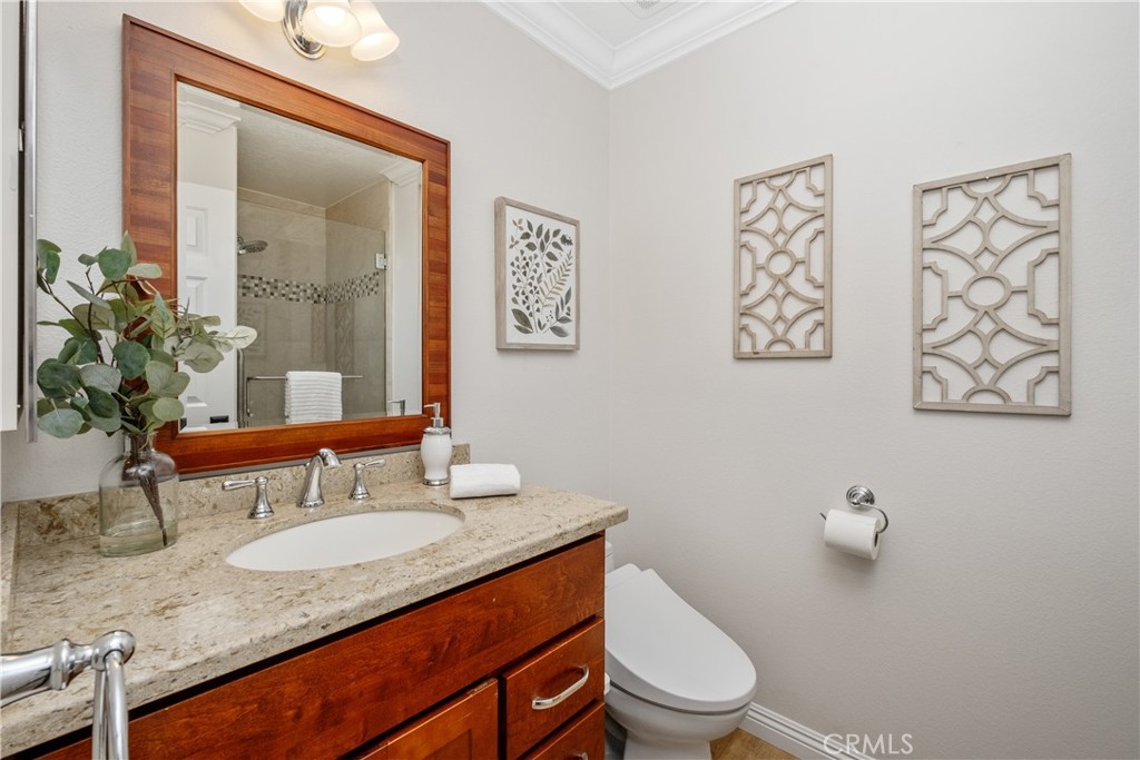 25631 Cresta Loma