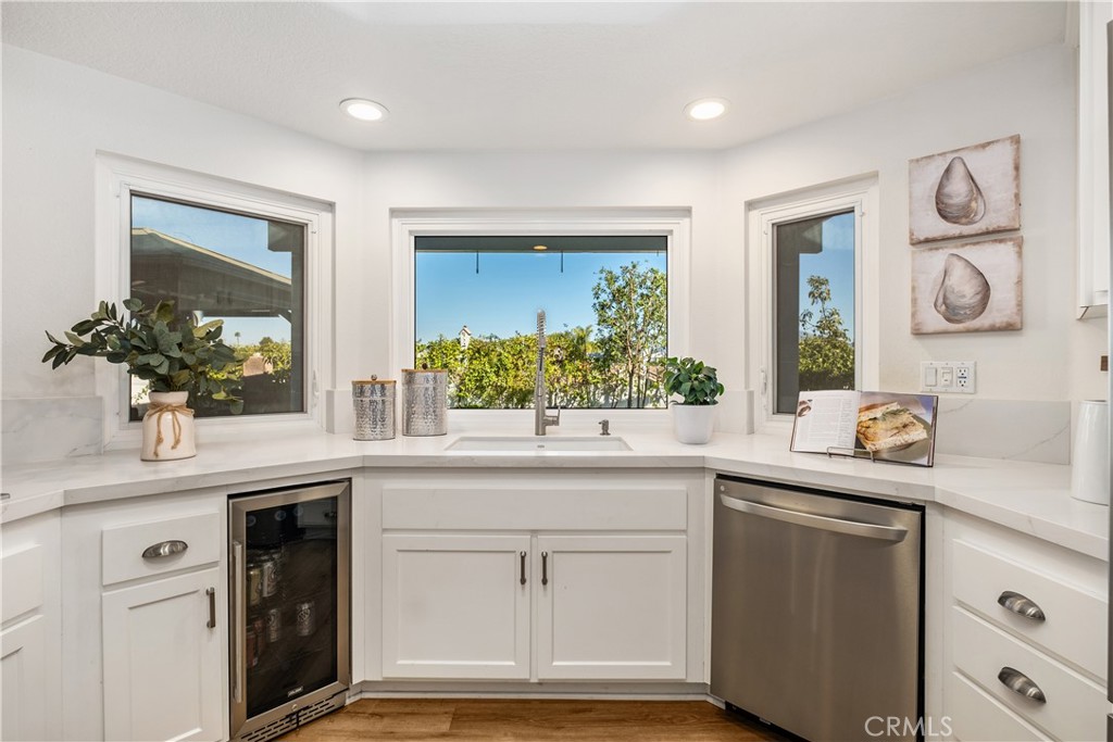 25631 Cresta Loma