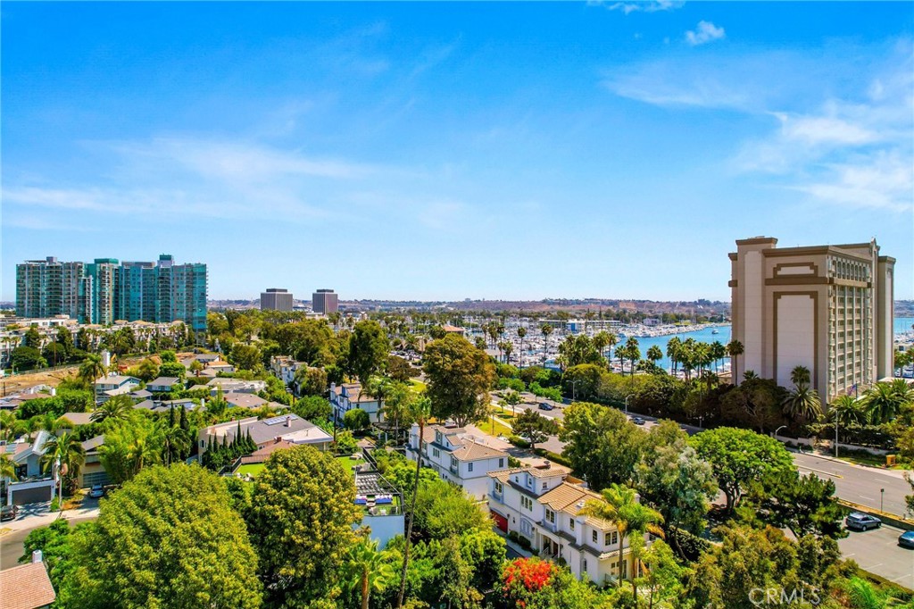 944 Harbor Crossing Lane