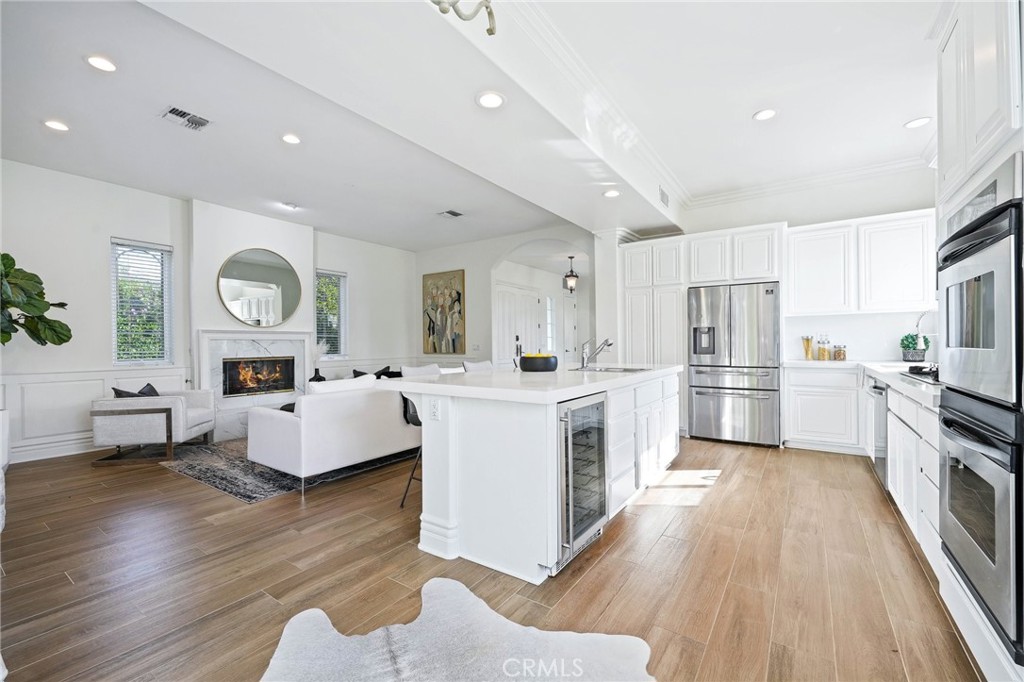 944 Harbor Crossing Lane