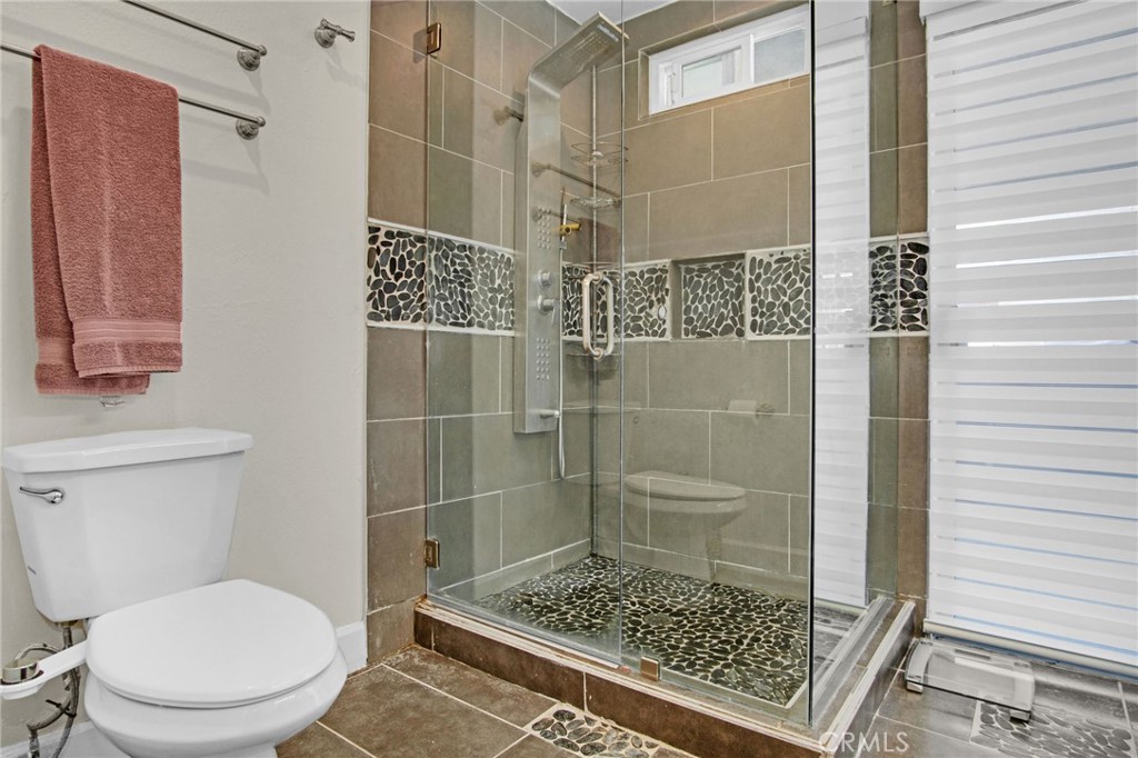 27001 Calle Juanita A